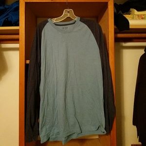 Baseball tee
